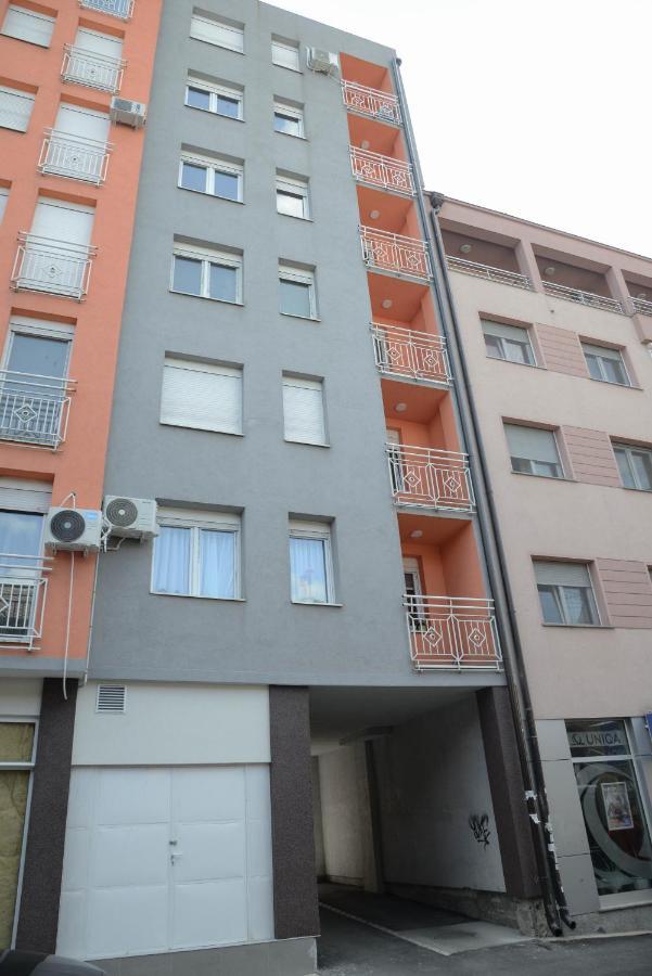 Apartment Dobraya Grey Novi Sad Exterior foto
